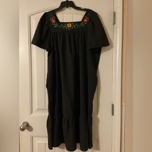 Women’s Just for Women Brand Black Floral Maxi Casual Dress 18/20
